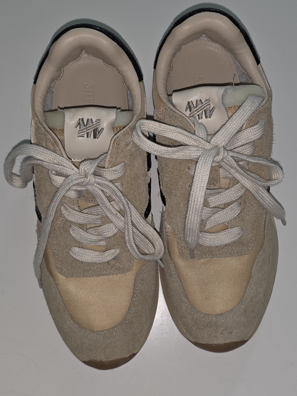 Steve Madden Beige and Cream Suede Sneakers